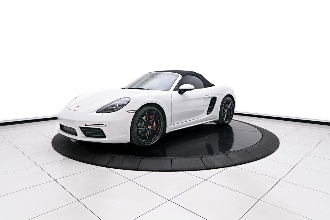 2022 Porsche 718 Boxster