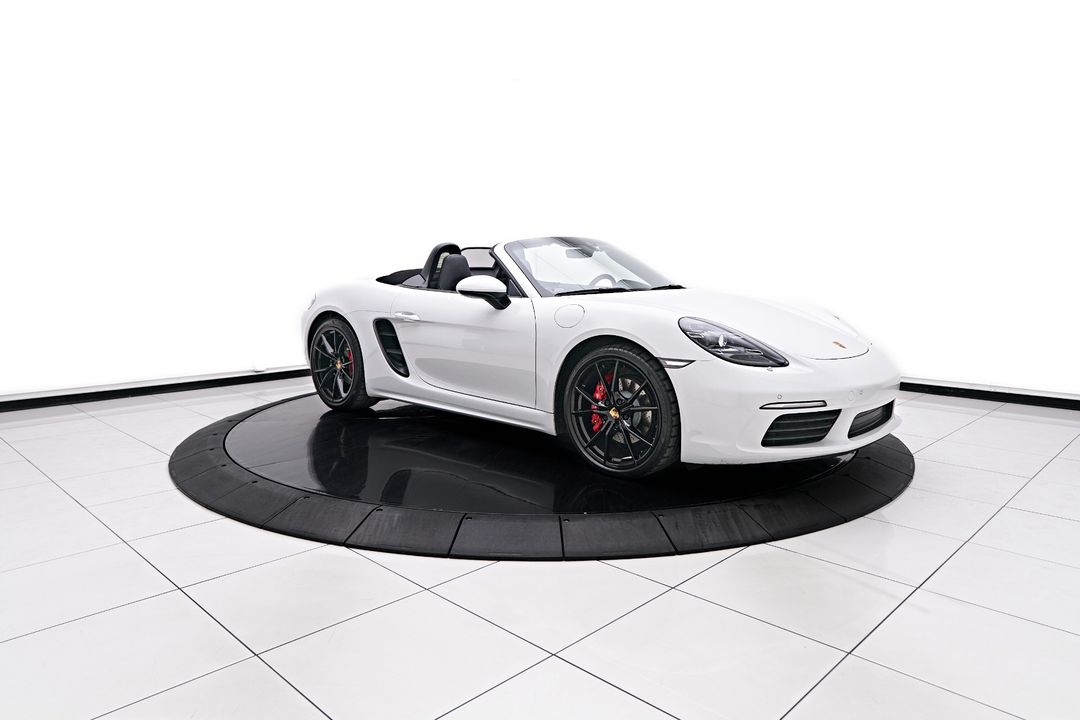 2022 Porsche 718 Boxster