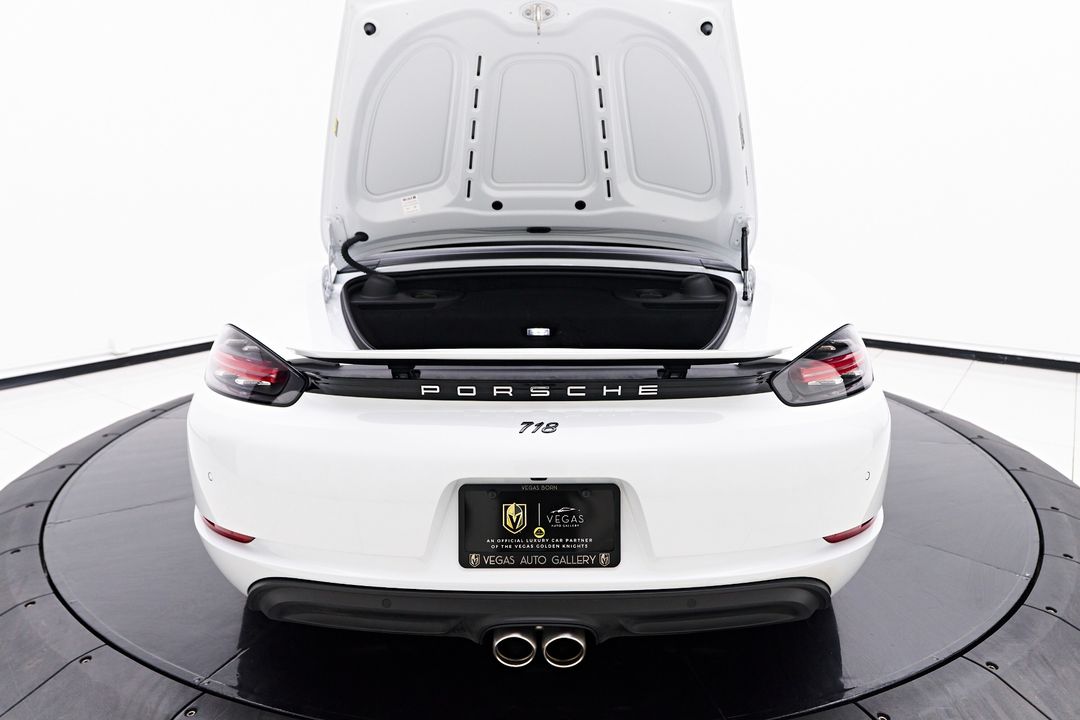 2022 Porsche 718 Boxster