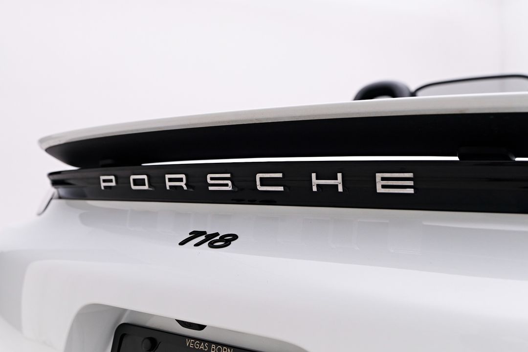2022 Porsche 718 Boxster
