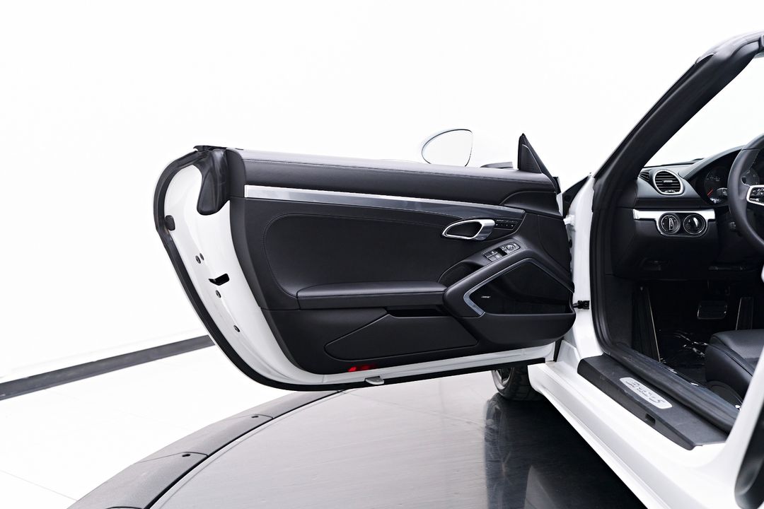 2022 Porsche 718 Boxster