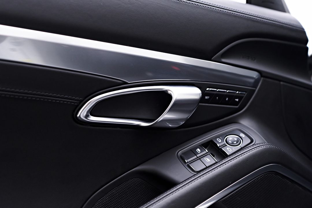 2022 Porsche 718 Boxster