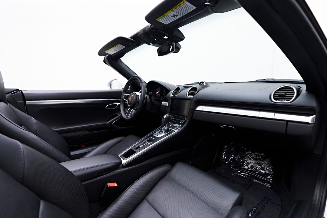2022 Porsche 718 Boxster