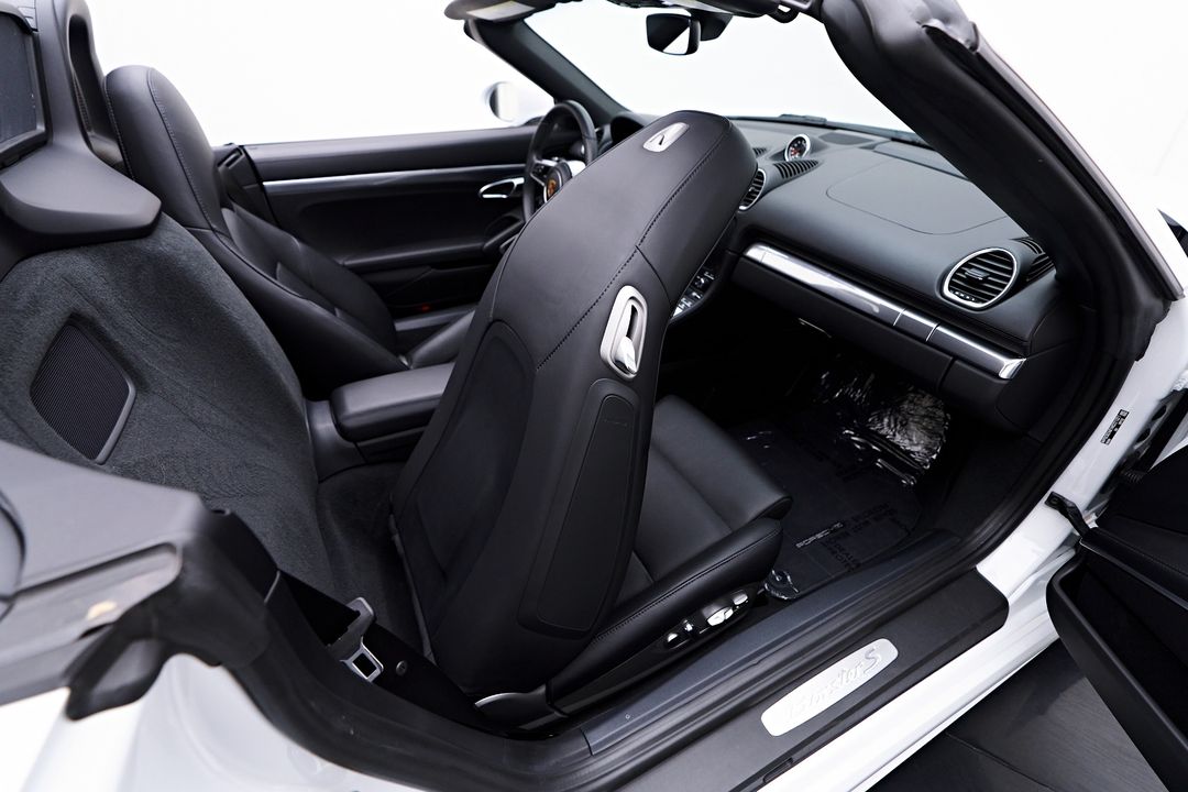 2022 Porsche 718 Boxster