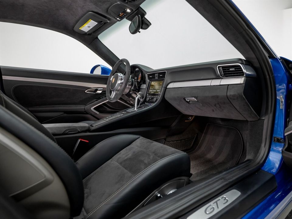 2015 Porsche 911