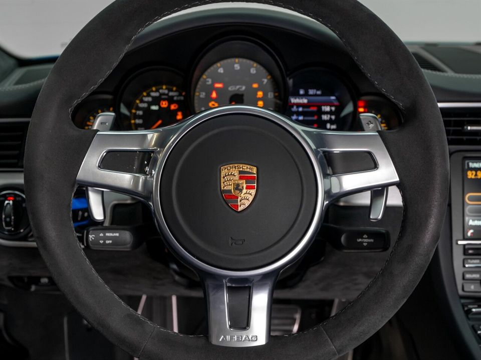 2015 Porsche 911