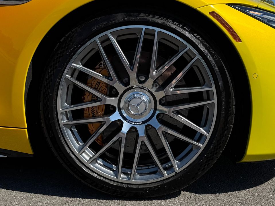 2022 Mercedes-Benz SL 63