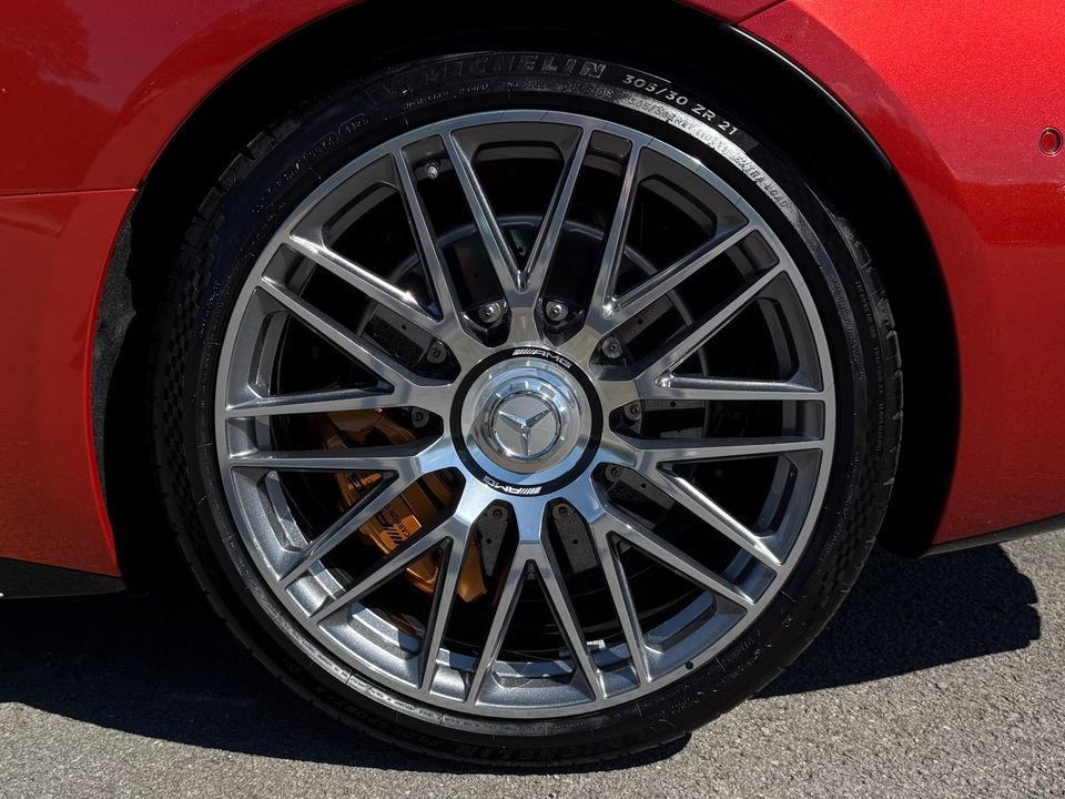 2022 Mercedes-Benz SL 63