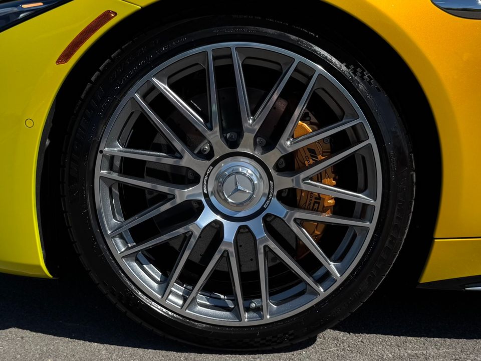 2022 Mercedes-Benz SL 63