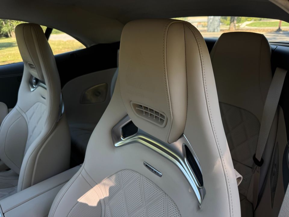 2022 Mercedes-Benz SL 63