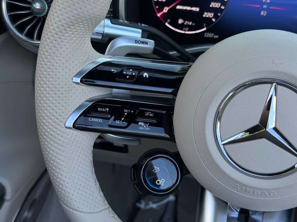 2022 Mercedes-Benz SL 63