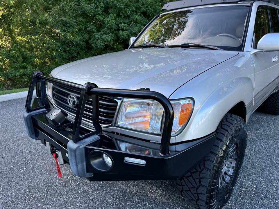 2000 Toyota Land Cruiser 100 OUTSTANDING BUILD BEAUTIFUL