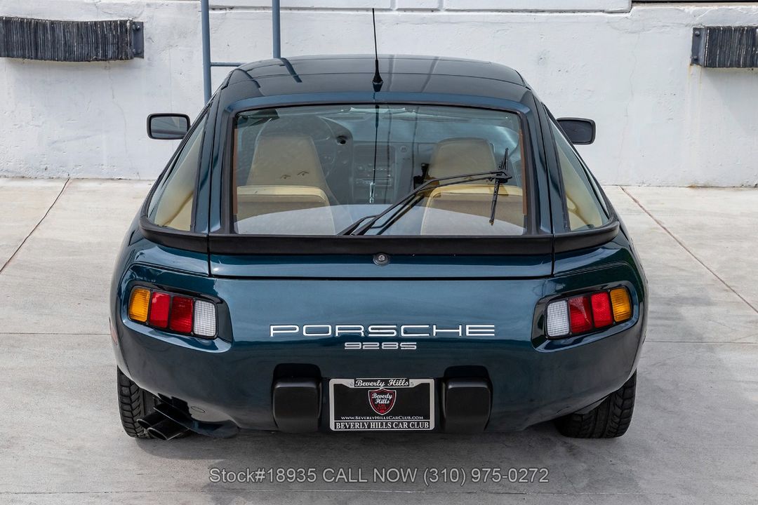 1985 Porsche 928S