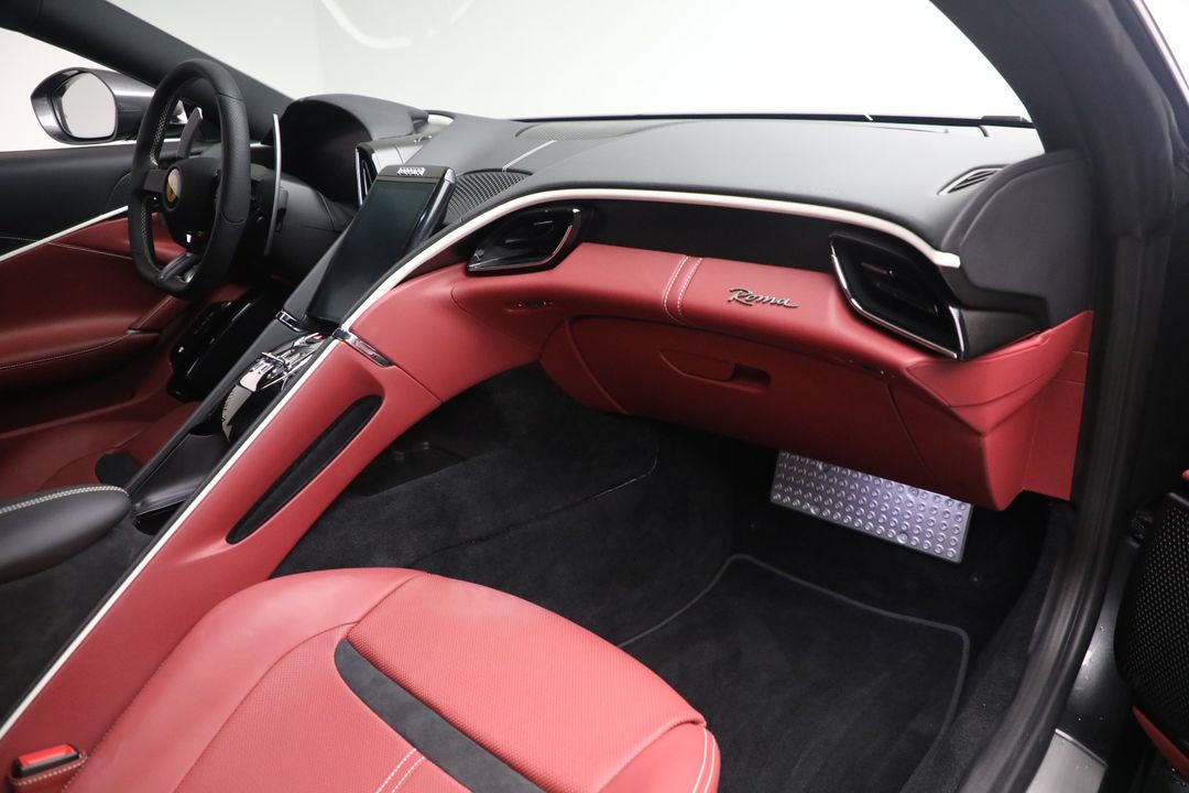 2024 Ferrari Roma