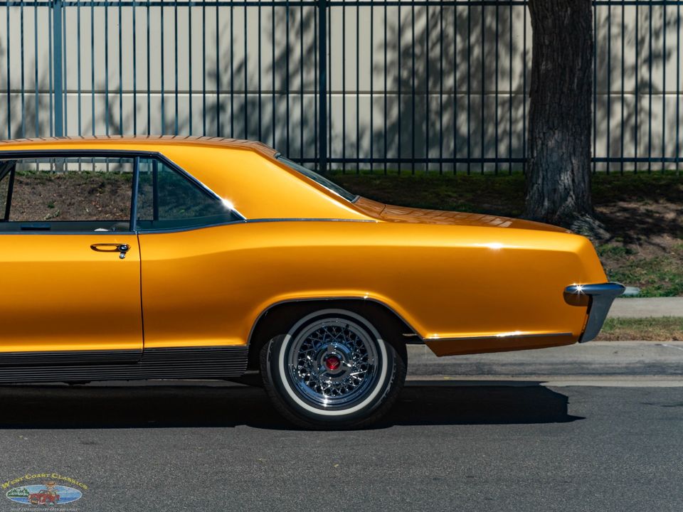 1965 Buick Riviera Custom