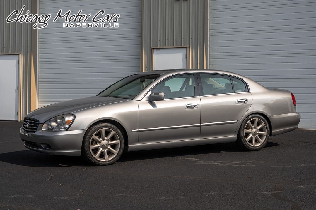2002 INFINITI Q45