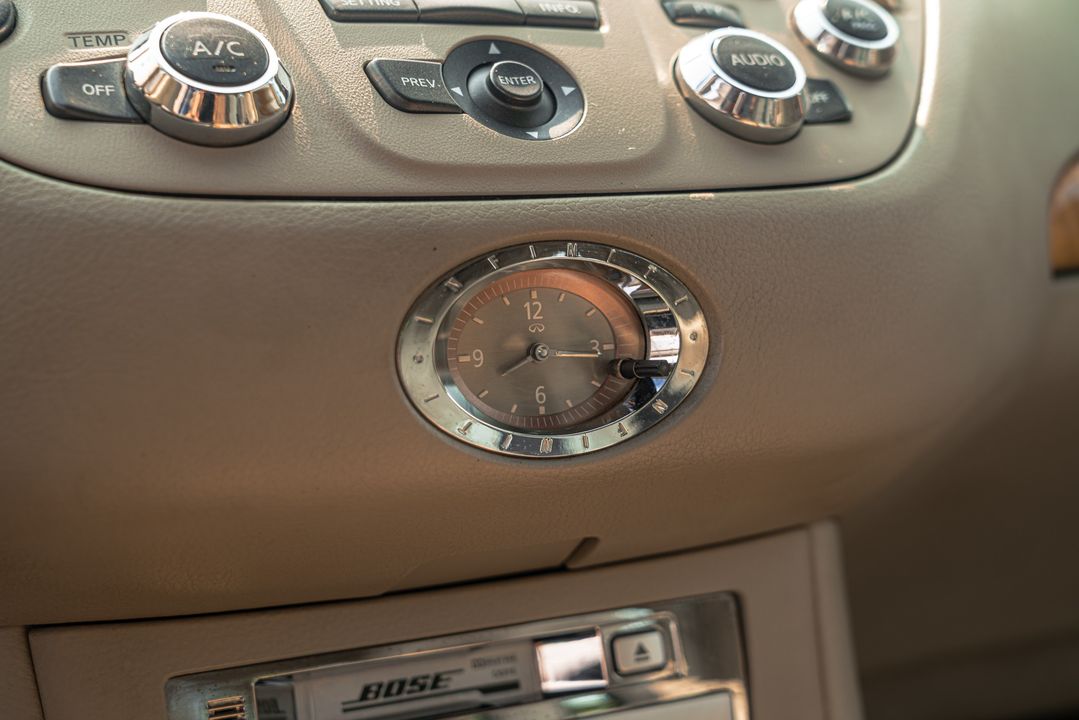2002 INFINITI Q45
