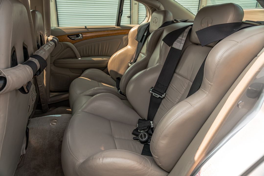 2002 INFINITI Q45