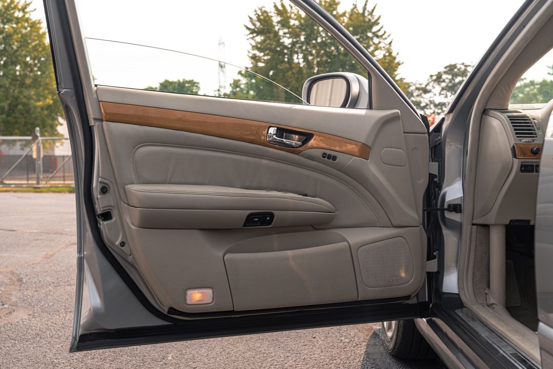 2002 INFINITI Q45