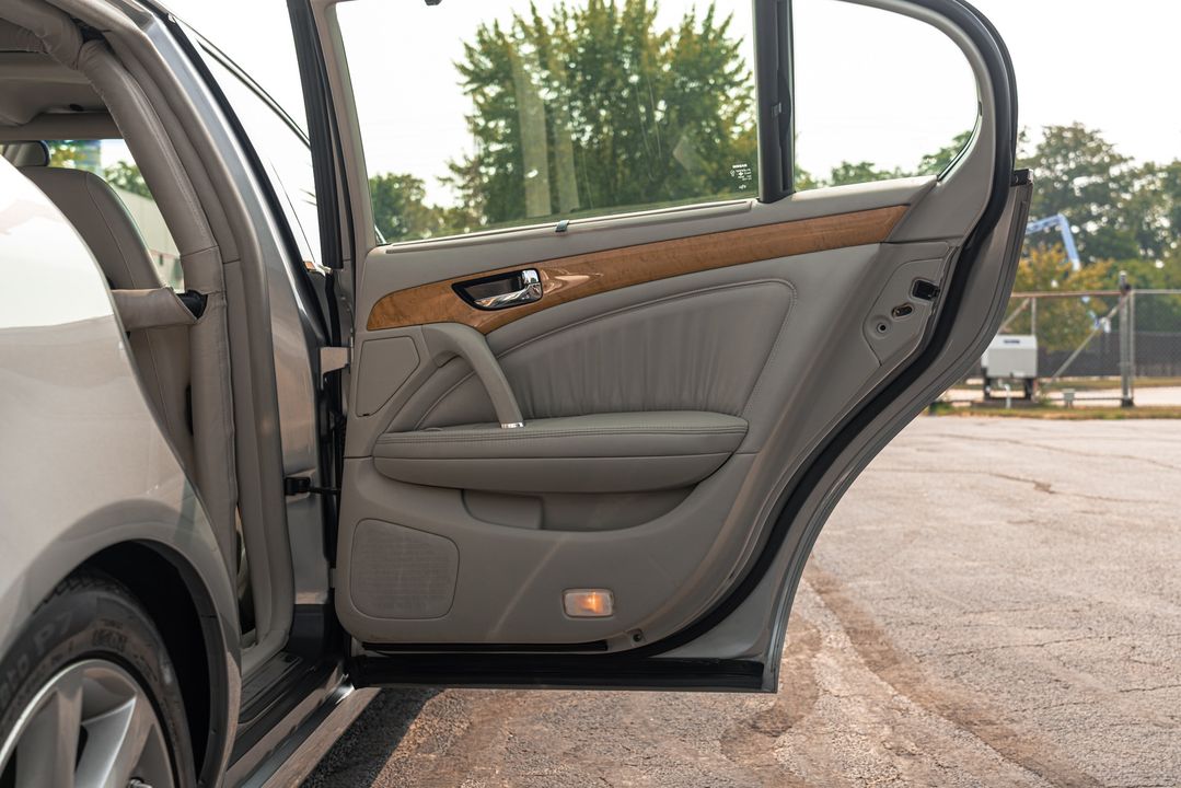 2002 INFINITI Q45