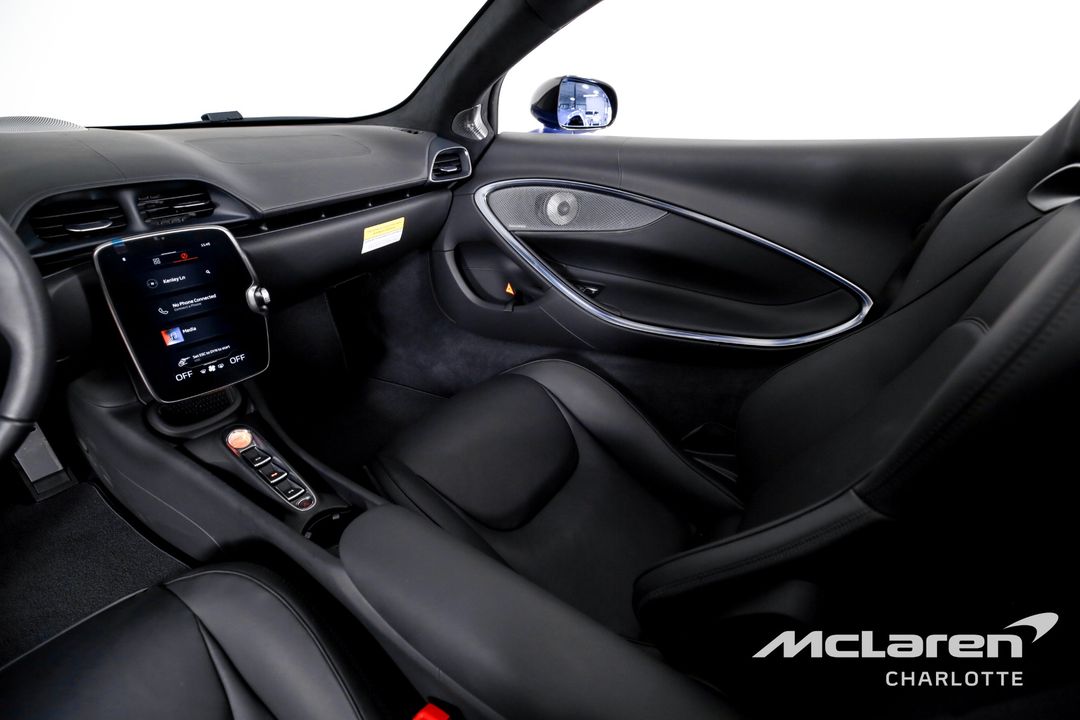 2025 McLaren Artura Spider