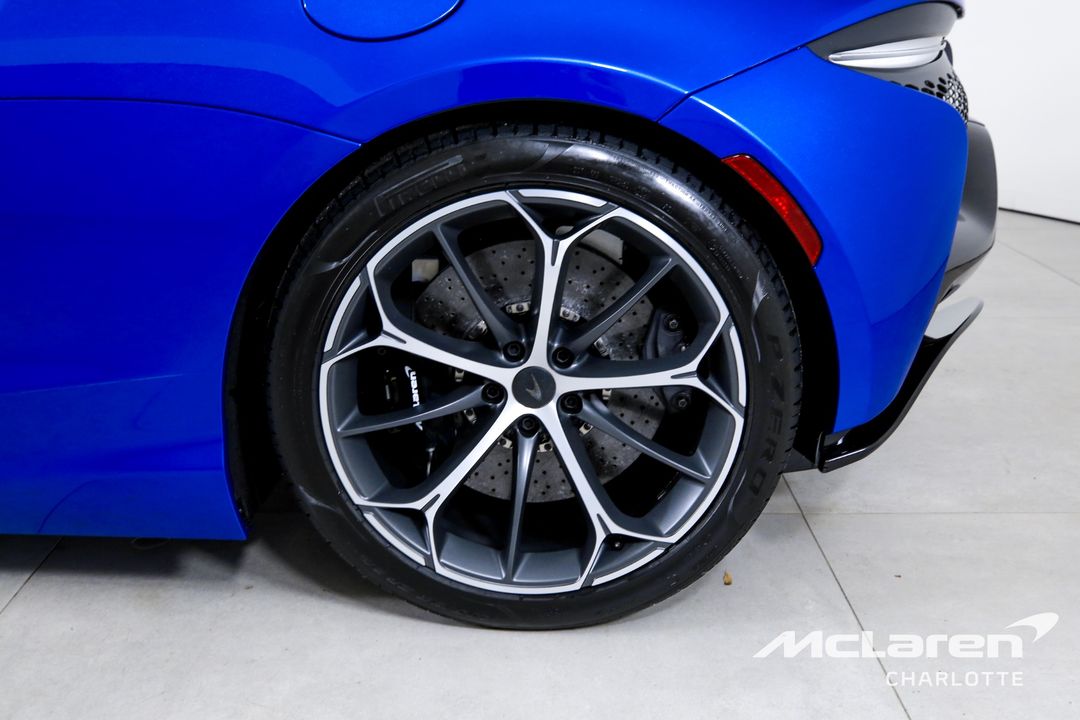 2025 McLaren Artura Spider