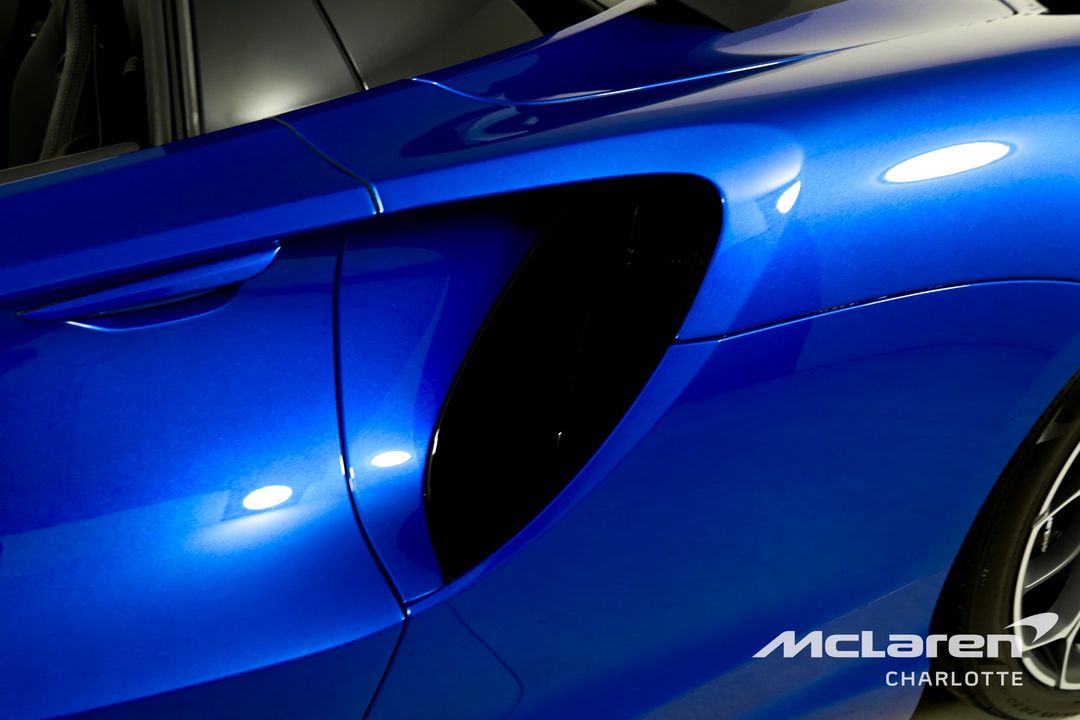 2025 McLaren Artura Spider