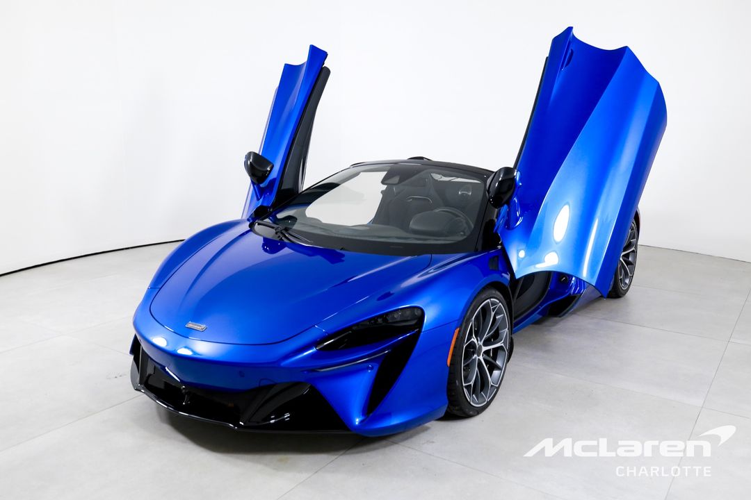 2025 McLaren Artura Spider