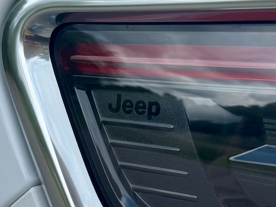2023 Jeep Grand Wagoneer