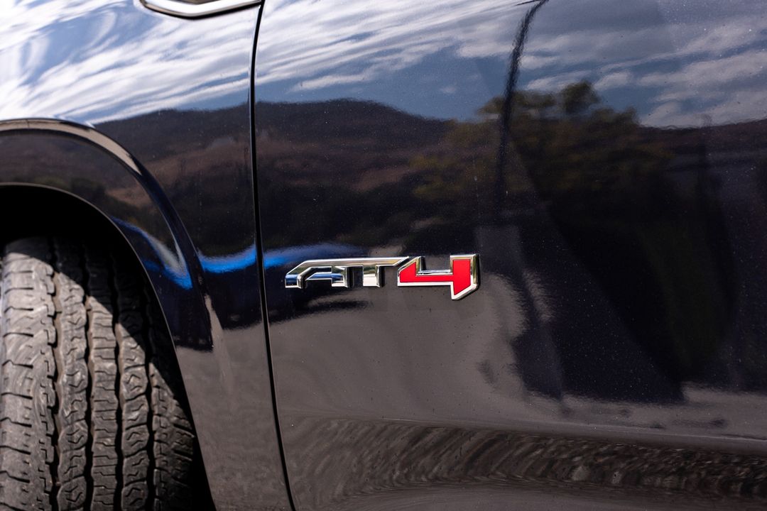 2023 GMC Yukon XL