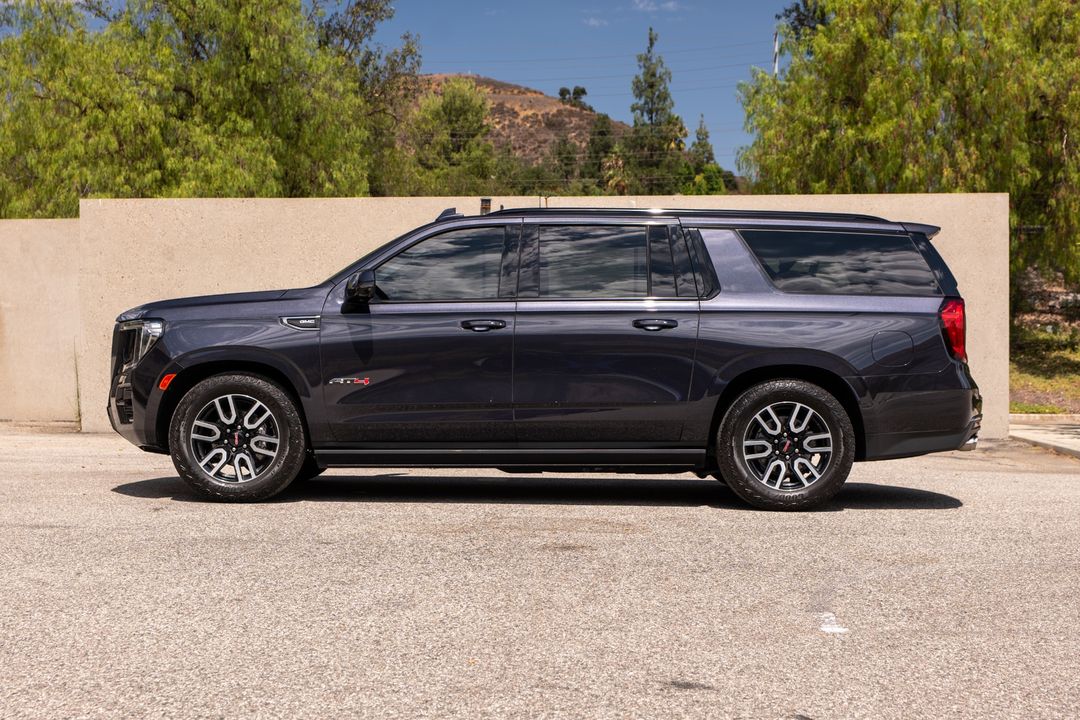 2023 GMC Yukon XL