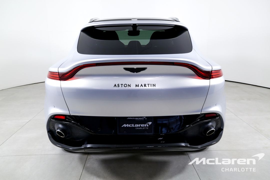 2021 Aston Martin DBX