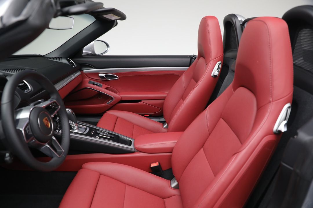 2025 Porsche 718 Boxster