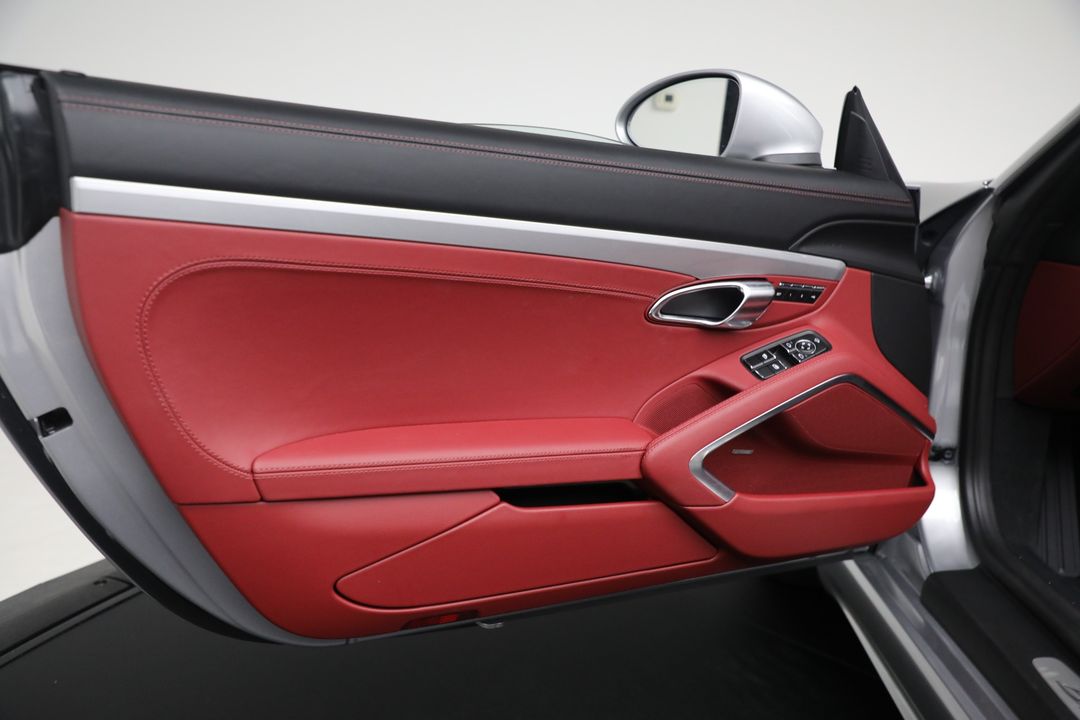 2025 Porsche 718 Boxster