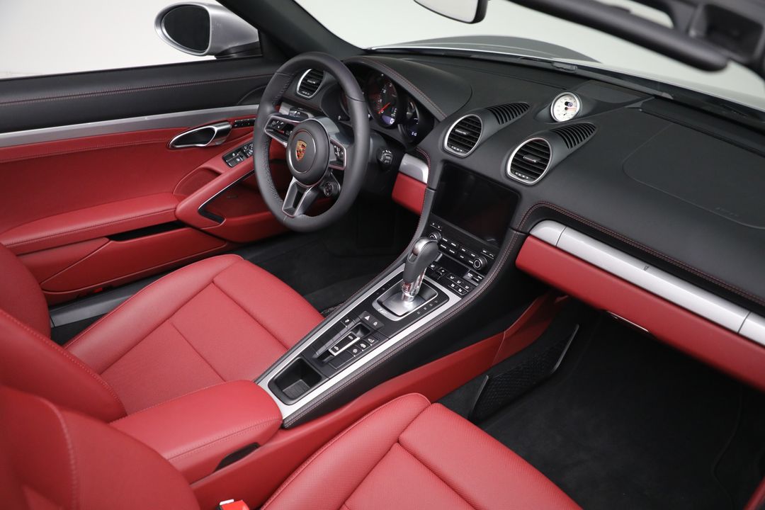 2025 Porsche 718 Boxster