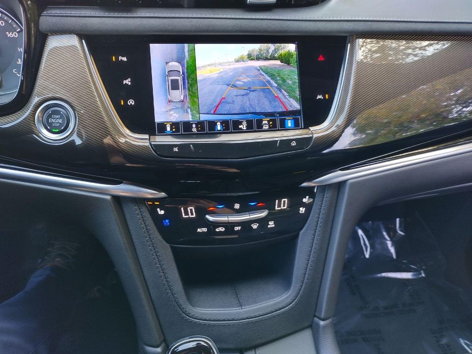 2025 Cadillac XT6