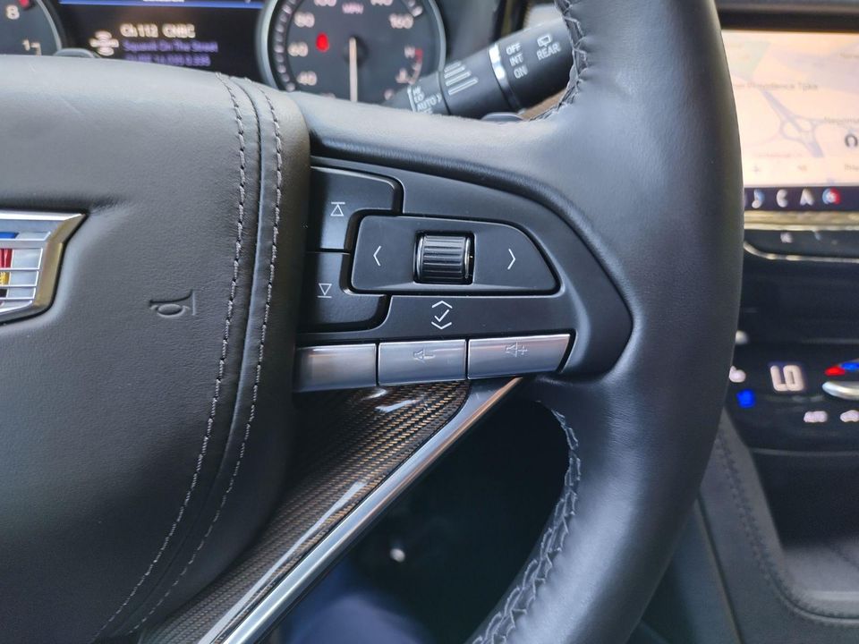 2025 Cadillac XT6