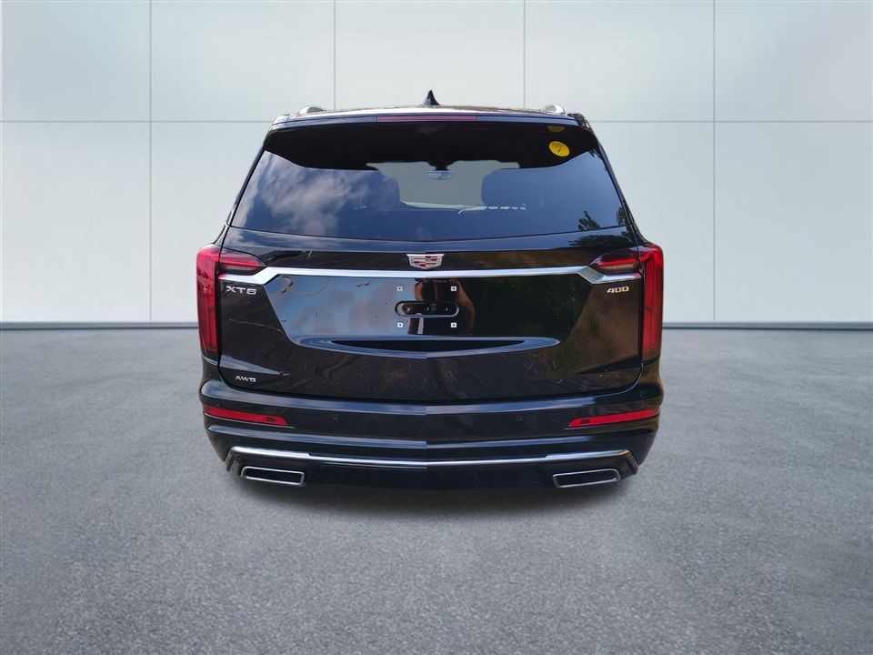 2025 Cadillac XT6