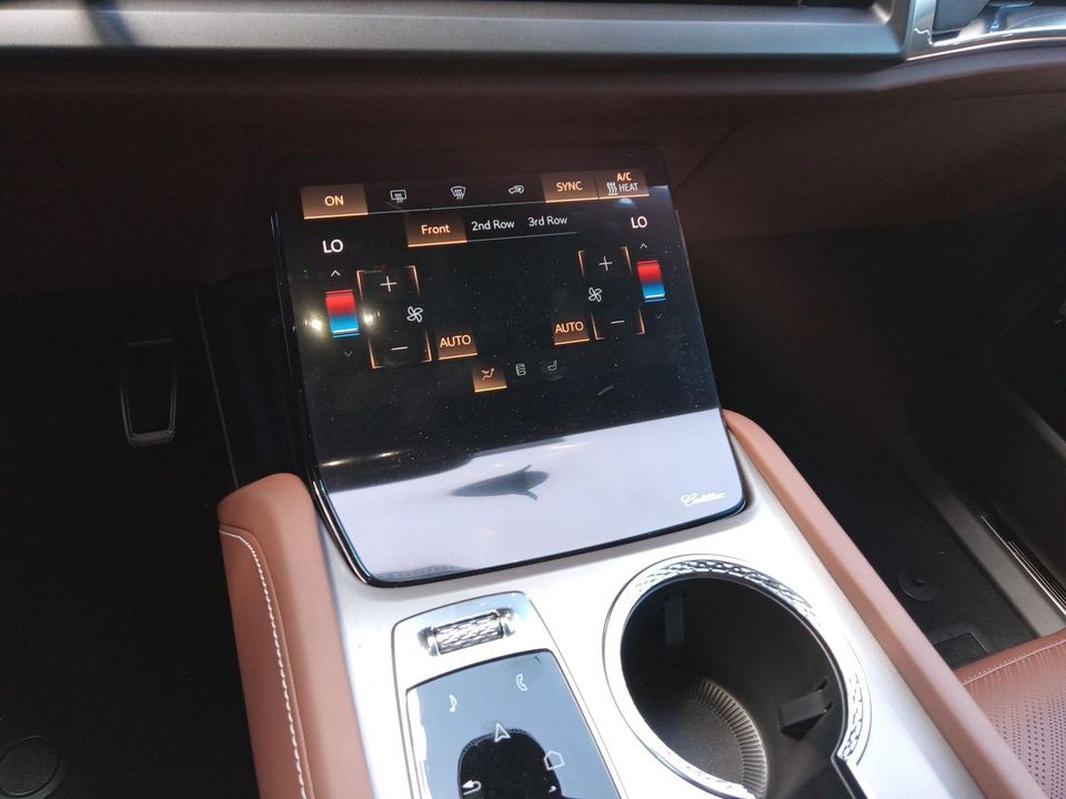 2026 Cadillac VISTIQ