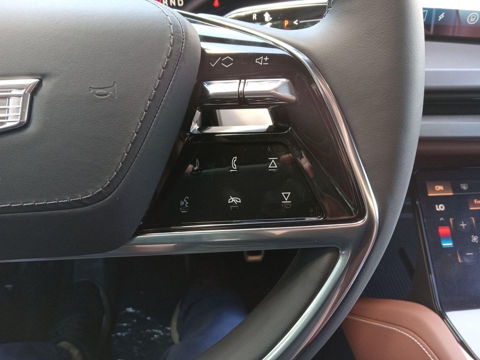 2026 Cadillac VISTIQ