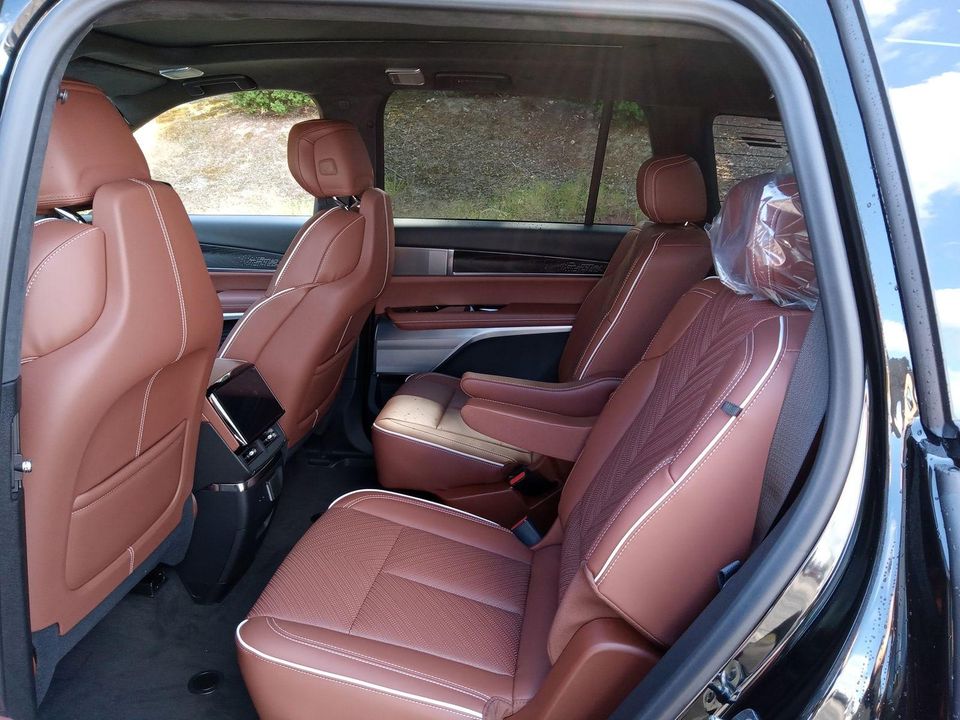 2026 Cadillac VISTIQ