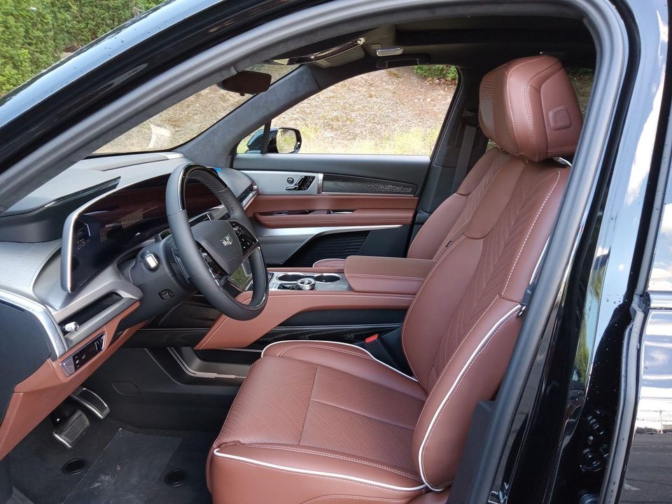 2026 Cadillac VISTIQ