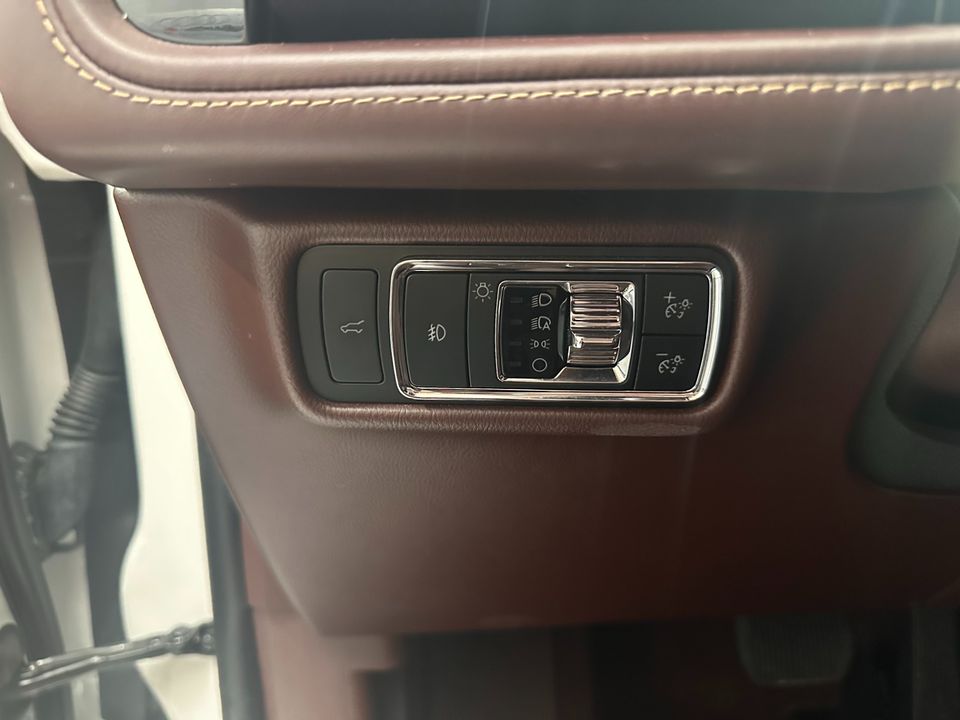 2023 Lincoln Aviator