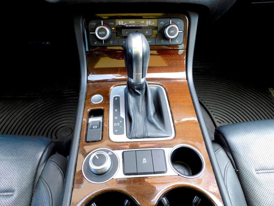 2016 Volkswagen Touareg