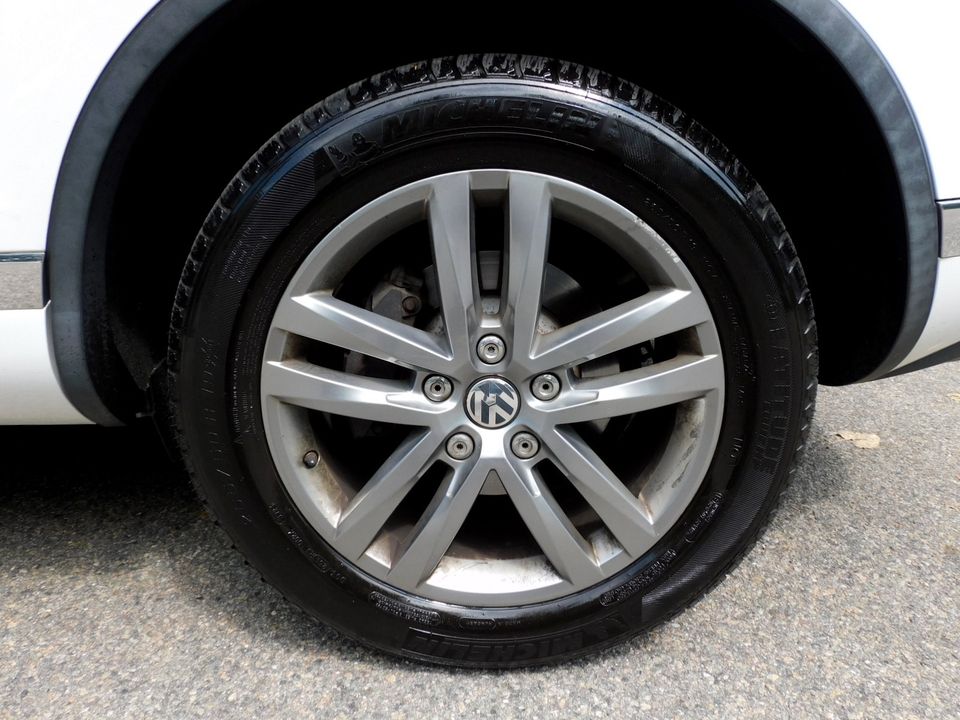 2016 Volkswagen Touareg