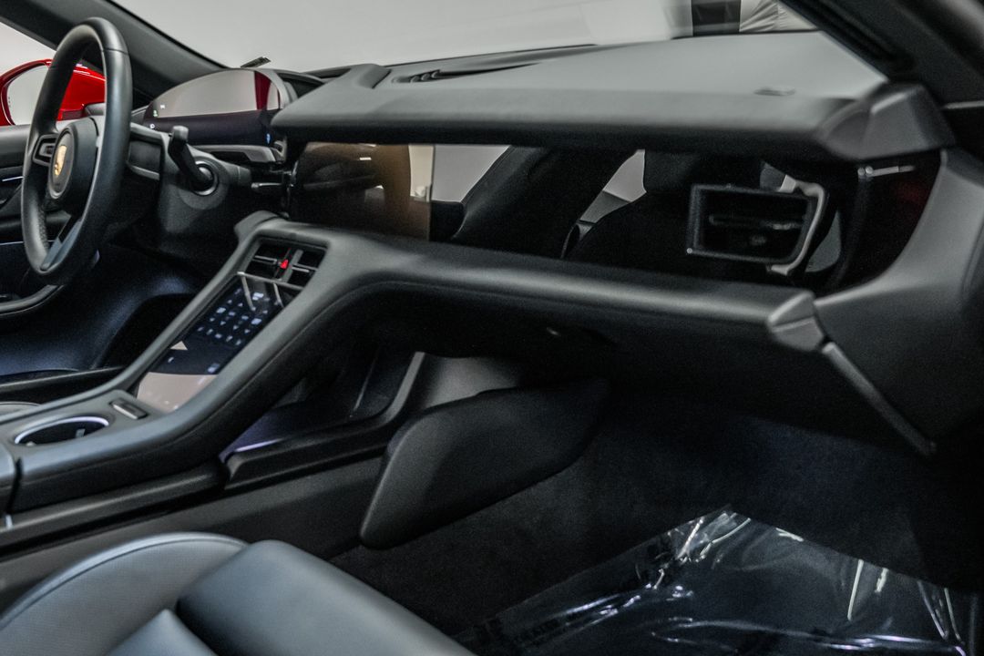 2024 Porsche Taycan
