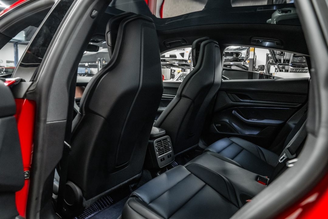 2024 Porsche Taycan