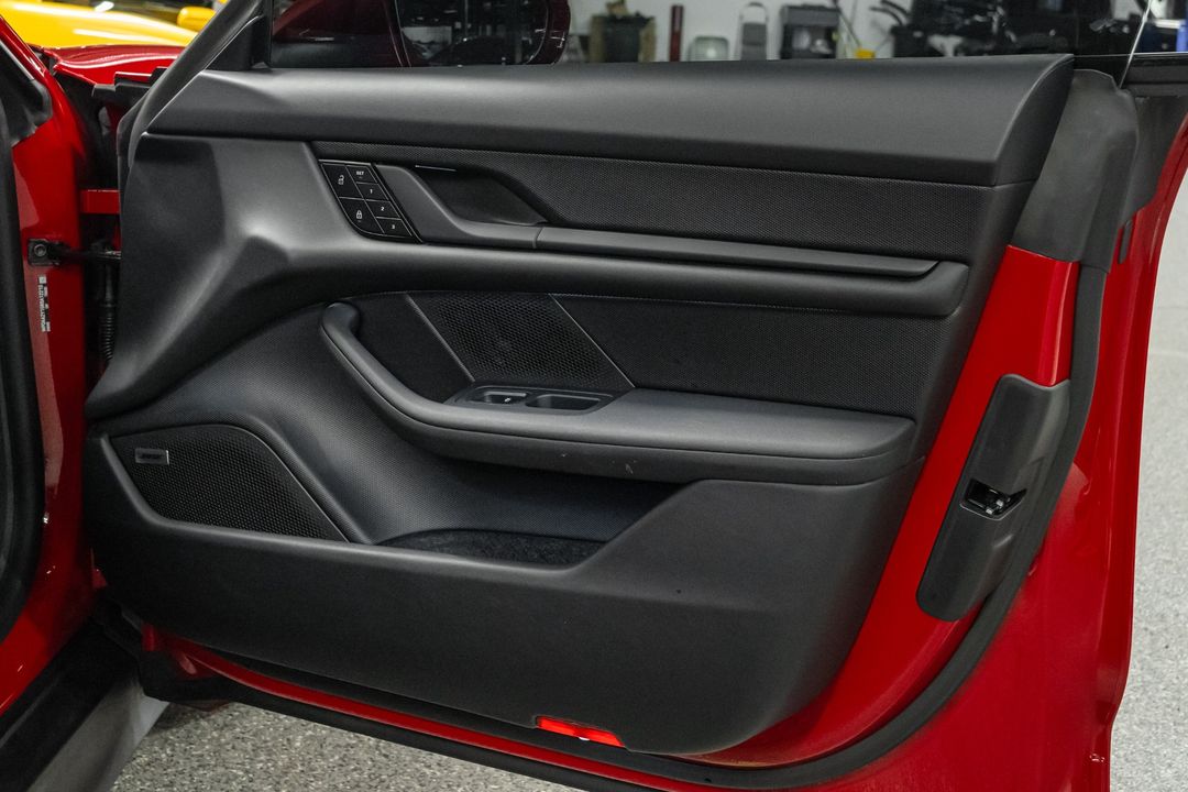 2024 Porsche Taycan