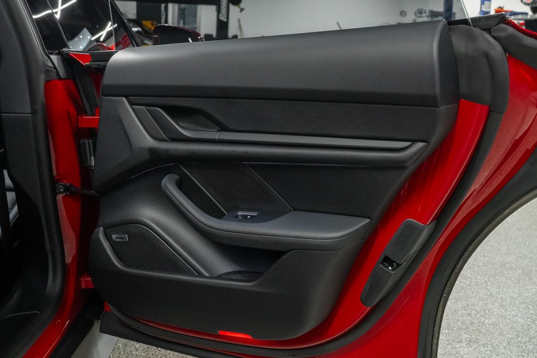 2024 Porsche Taycan