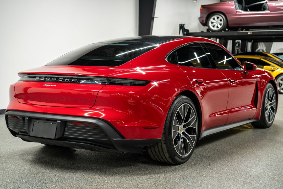 2024 Porsche Taycan